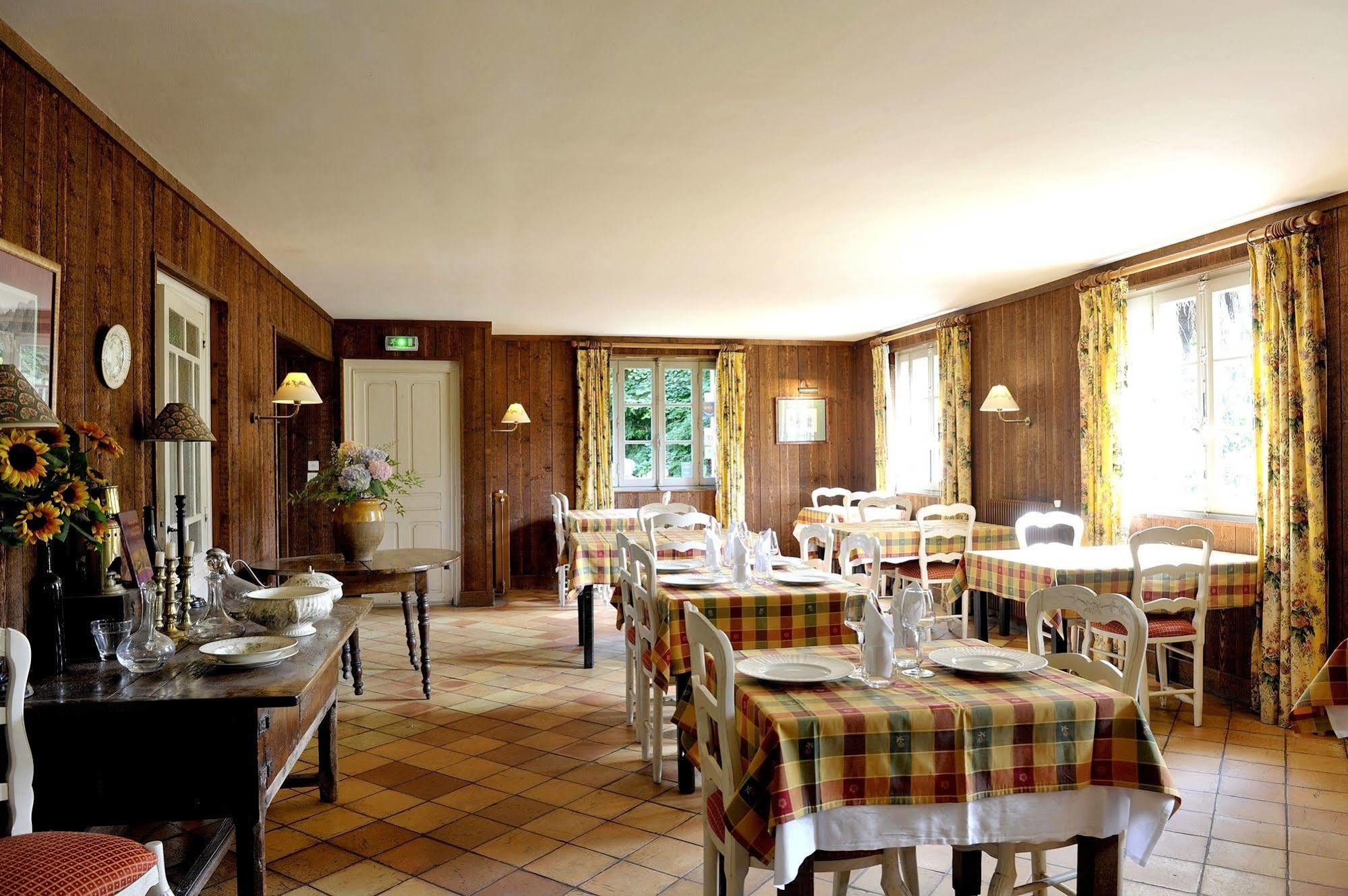 Hotel Les Bains De Secours Sévignacq-Meyracq Exteriér fotografie